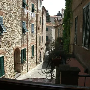 https://casa-guerrieri.it-tuscanyhotel.com