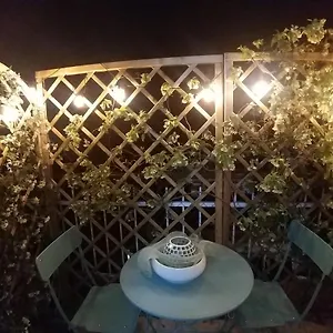 https://le-stanze-di-mina.it-lombardy.com